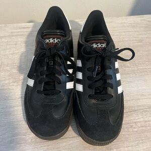 adidas Samba Classic Indoor Soccer Shoes - Kids' Size 6 (Women's 7.5)